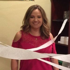 Meet your Posher, Julia